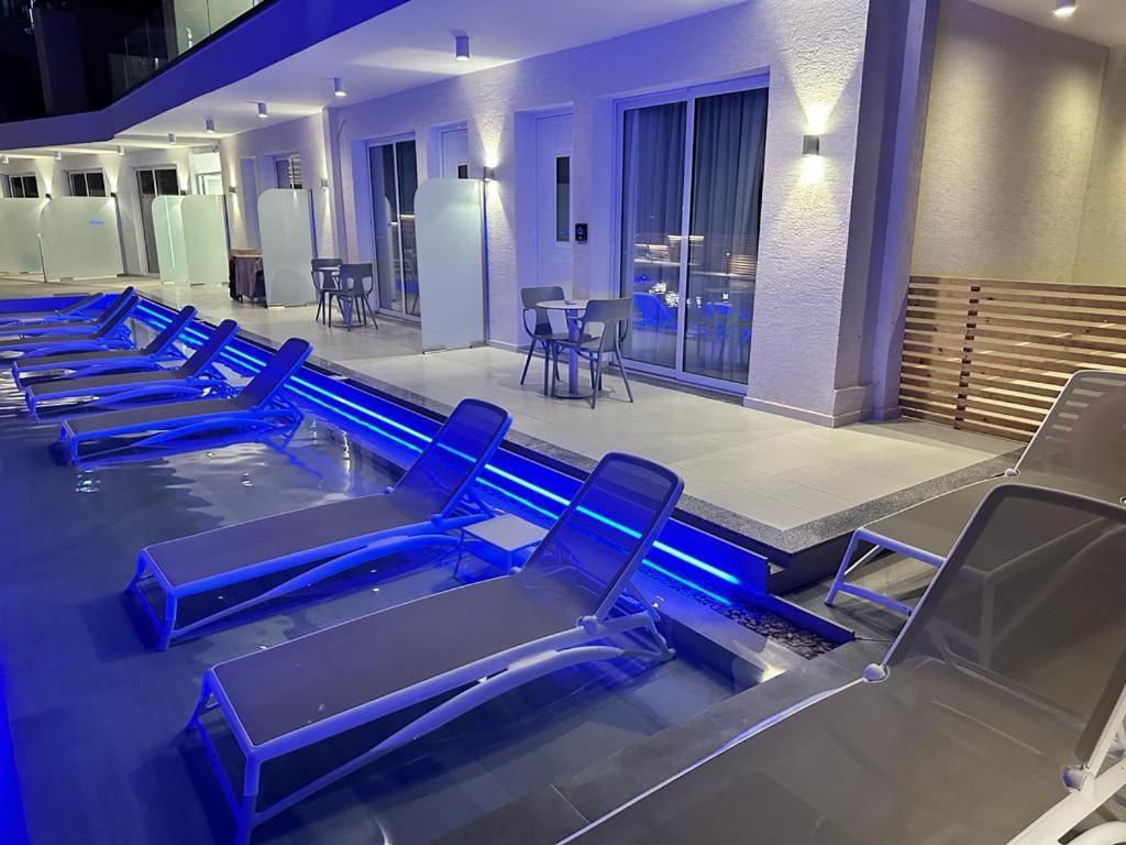 The View Hotel クサミル エクステリア 写真